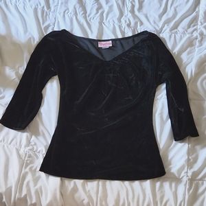 Pinup Couture L black Velvet Top